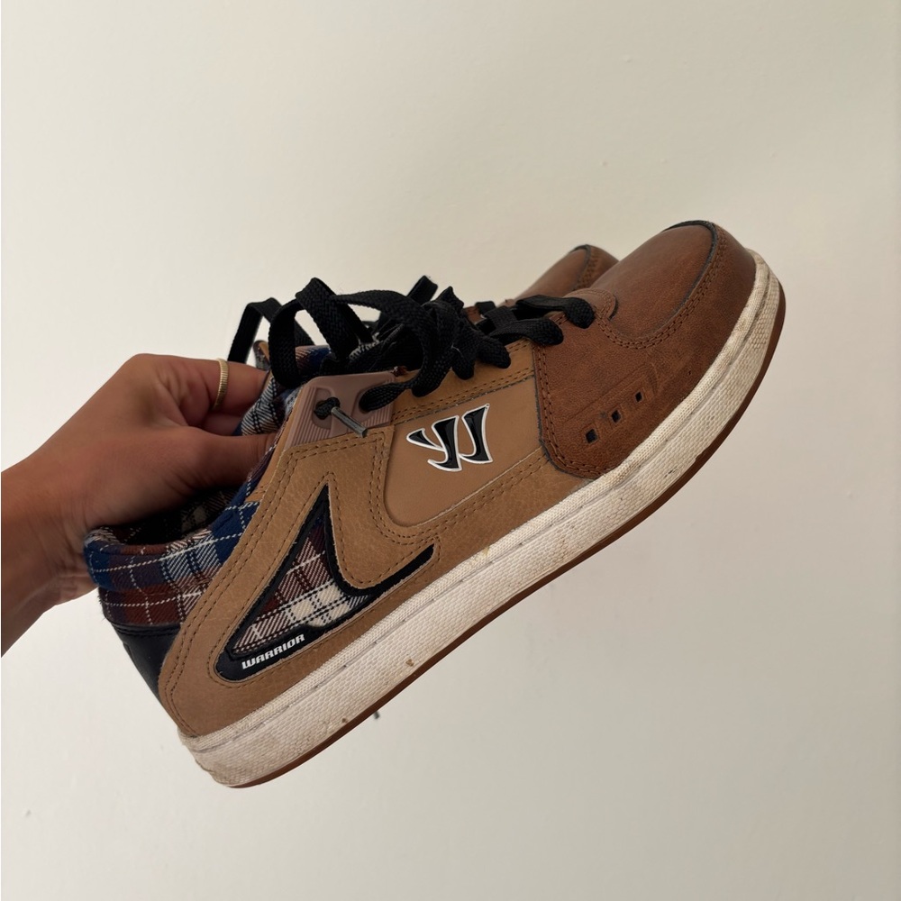 Warrior Hockey Brown Plaid Men's Skate Shoes
